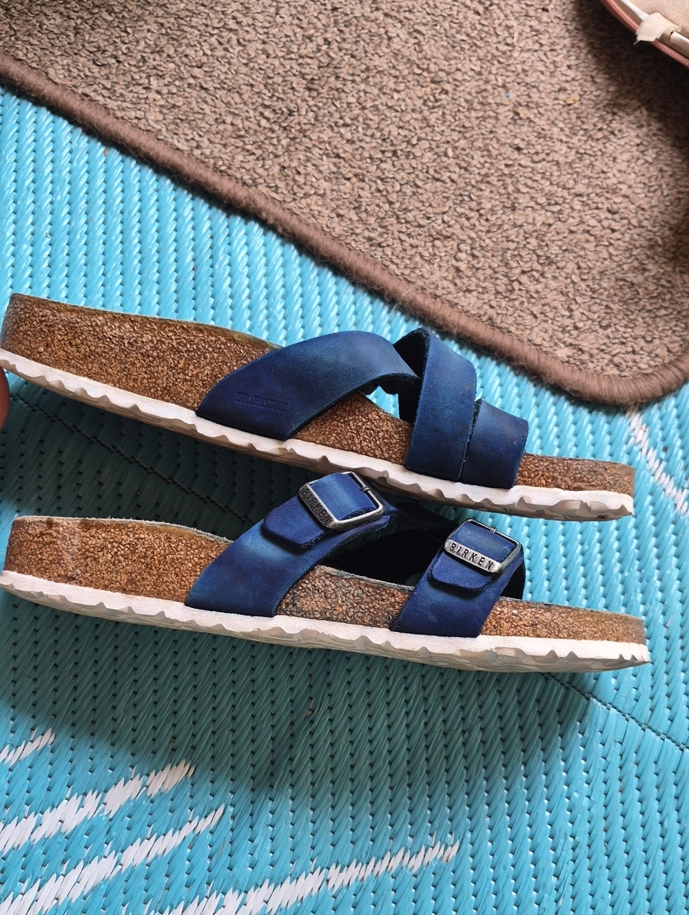 Birkenstock..40 Narrow - Picture 3 of 12